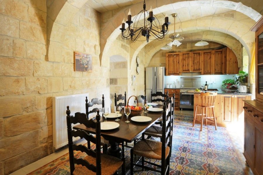 Typical Gozo villa dinning room.